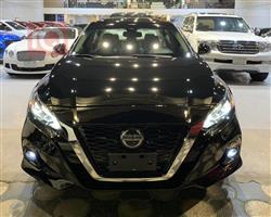 نيسان ألتيما